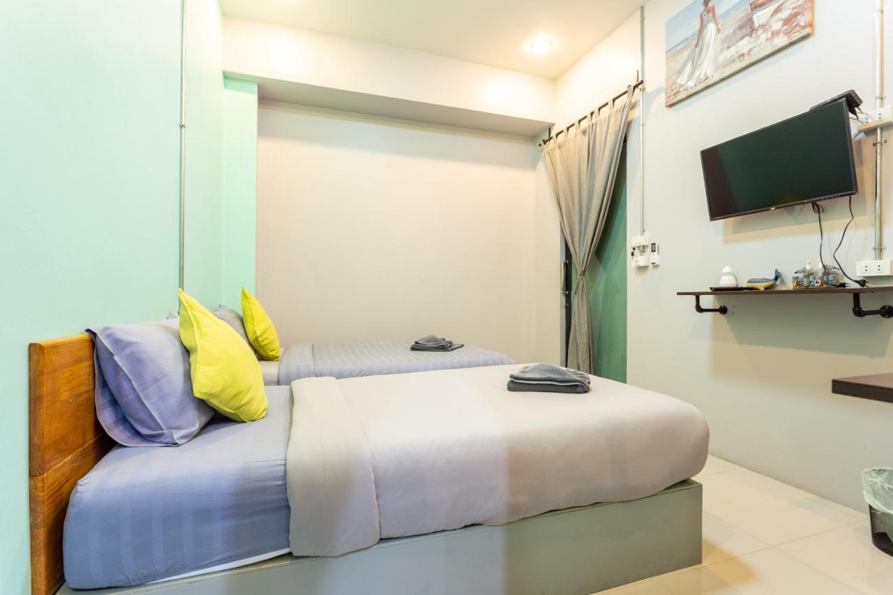 Samed Big Whale Hostel Rayong Buitenkant foto